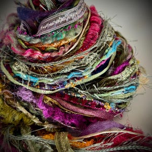 Nuovo pacchetto limitato - Pacchetto di decorazioni in fibra artistica FLOWER GARDEN, filato speciale per abbellimenti, 28 iarde