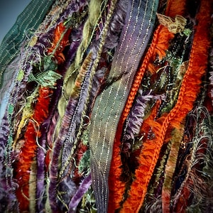 Pacchetto limitato - Pacchetto di fibre artistiche TAVERN Adornment, abbellimento con filato speciale, 34 iarde
