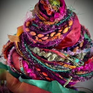 Novità - GYPSY MAGIC Adornment Fiber Art Bundle, Filato Speciale per Abbellimenti, 30 iarde