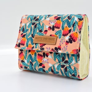 Bolsa para accesorios tecnológicos - Karin (bolsa pequeña e inteligente para guardar de forma segura tus accesorios, como cargadores o auriculares)