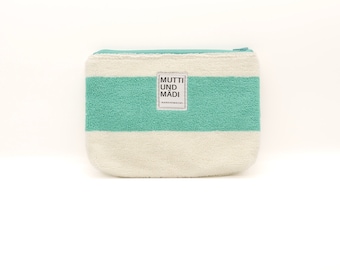 small terry cloth bag // cosmetic bag, beach bag, toiletry bag, bag pocket, inside pocket, clutch, zipped pocket