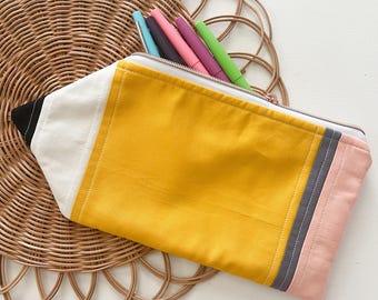 Pencil Zipper Pouch – Cute Pencil-Shaped Bag for School, Teachers, and Gift Giving