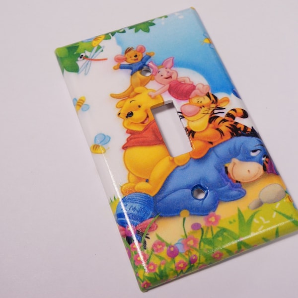 Decorative Winnie the pooh and friends single light switch plate cover