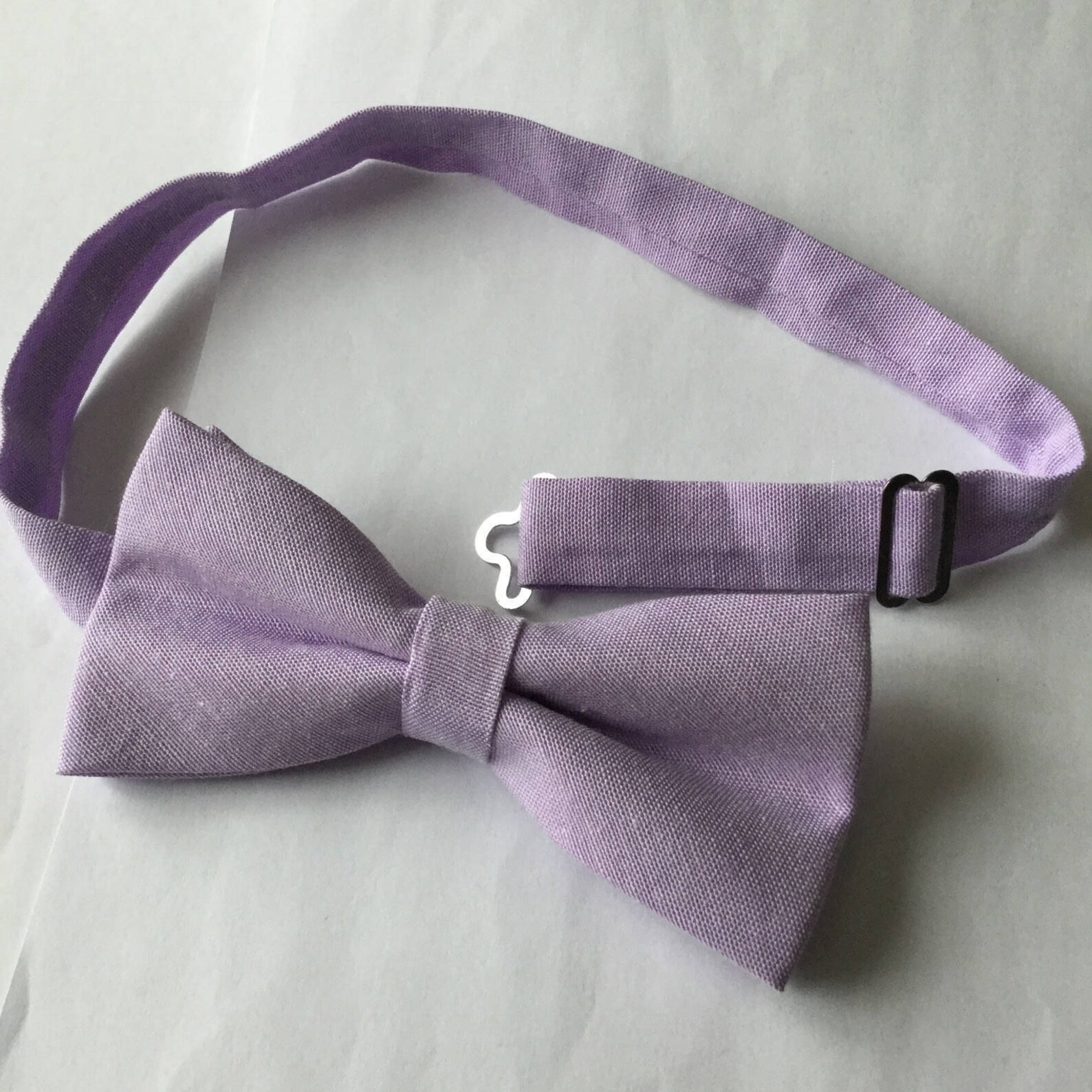 pastel lilac tie