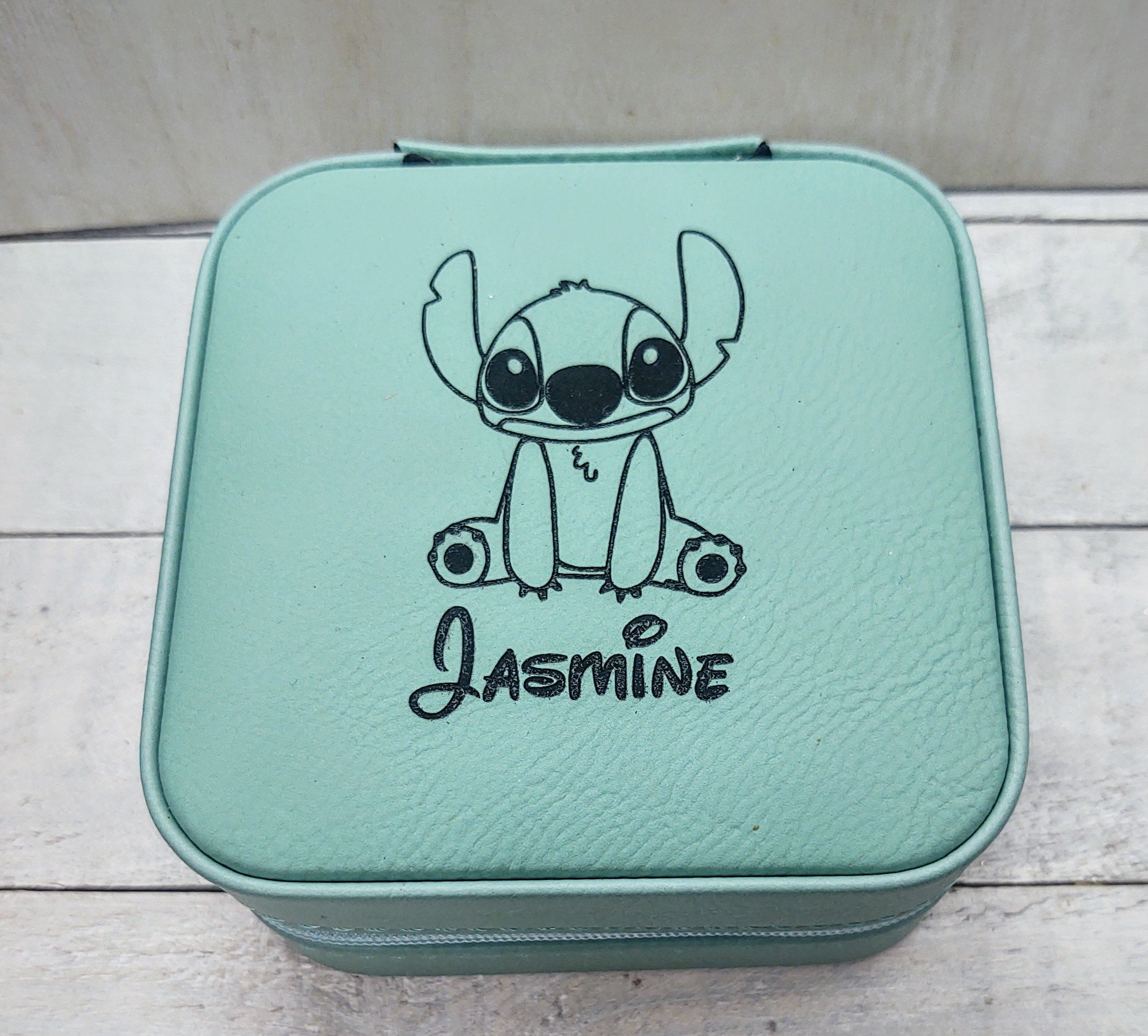  Disney Stitch Music Box, Jewelry Music Box : Clothing, Shoes &  Jewelry