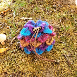 Dragon Scale Dice Bag Esmeralda