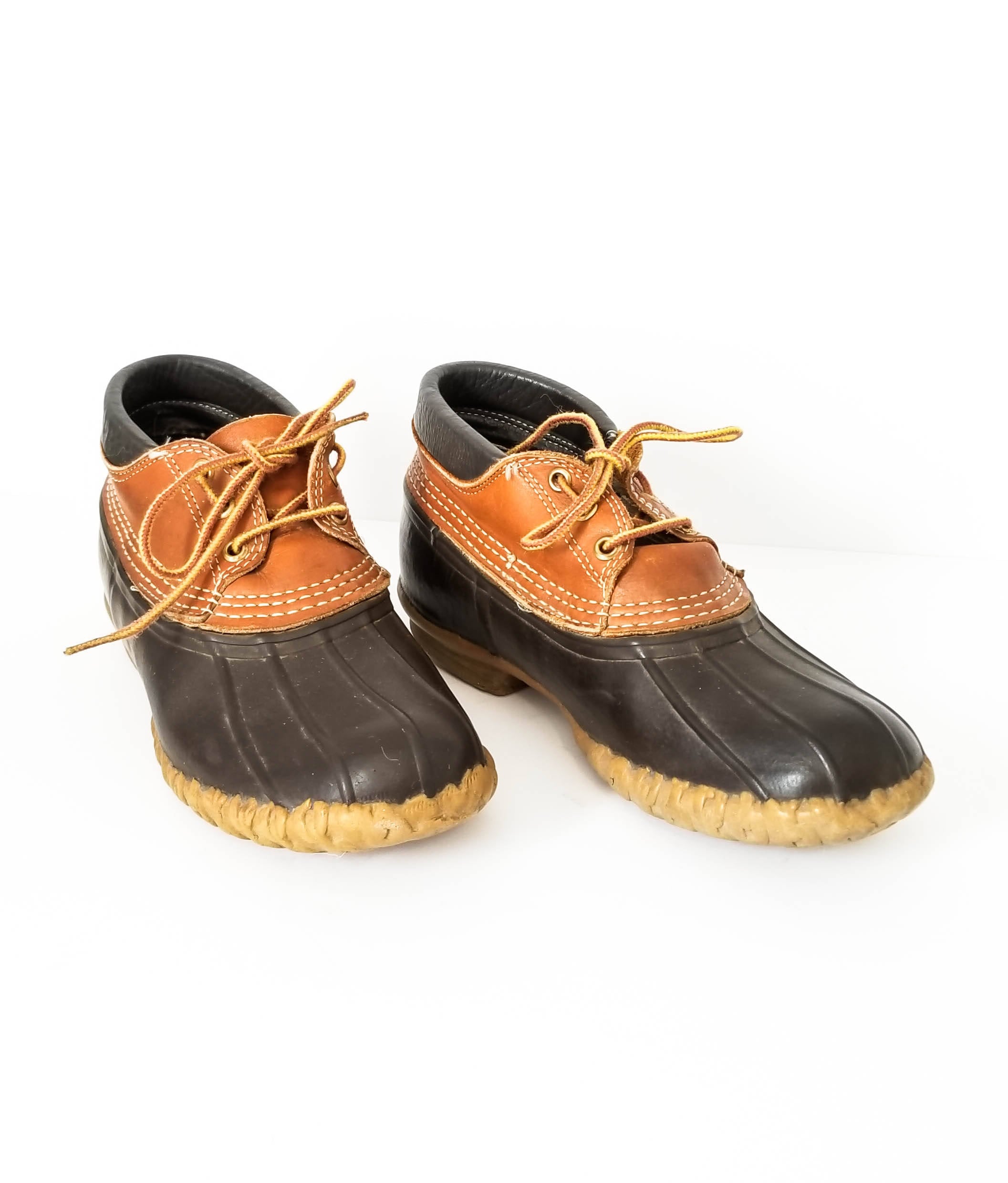 what stores sell ll bean duck boots