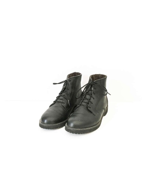 black ankle boots 5.5