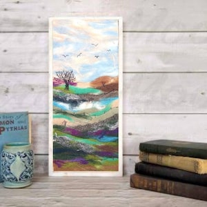 Tree and Green Fields Wool Painting, Landscape Felt Art, Felted Wall Decor, Nature Felt Painting, Felted Wool Wall art, Housewarming Gift,