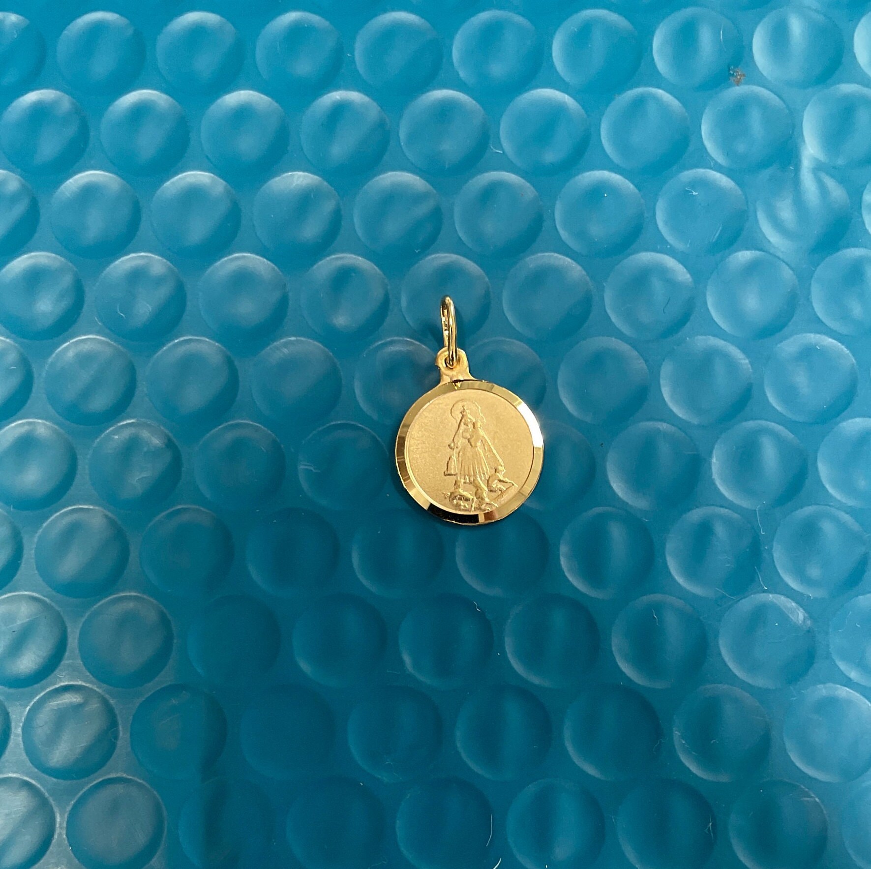 14kt Solid Gold Medal of Our Lady of Charity / Medal of Our Lady of ...
