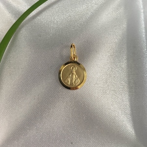 14 kt solid gold Tiny Medals Miraculous medals pendant /medalla Virgen La miraculosa 14 kt solid /catholic jewel ry/14kt jewelry