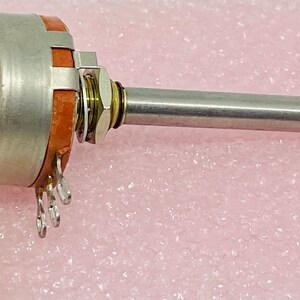 Ohmite CU1041 100K 2 Watt 10% Long Shaft Wirewound Potentiometer 1979 Date Code New Old Stock Type AB