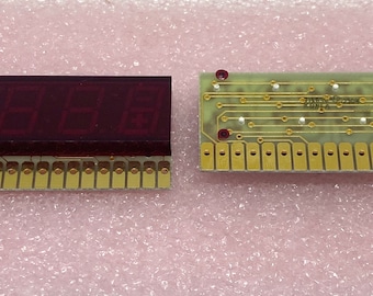RARE Lot of 2 Texas Instruments TIL834 4 Digit LED Mullti Digit Timer Displays Red 1978 Date Code