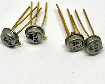 Lot of 4 Semelab 2N2434 Button Transistors NOS 1970s New Old Stock BJT Silicon NPN high hfe 109+