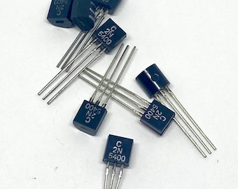 Lot of 8 Centralab 2N5400 Transistors Vintage New Old Stock NOS Date Code  Silicon TO92