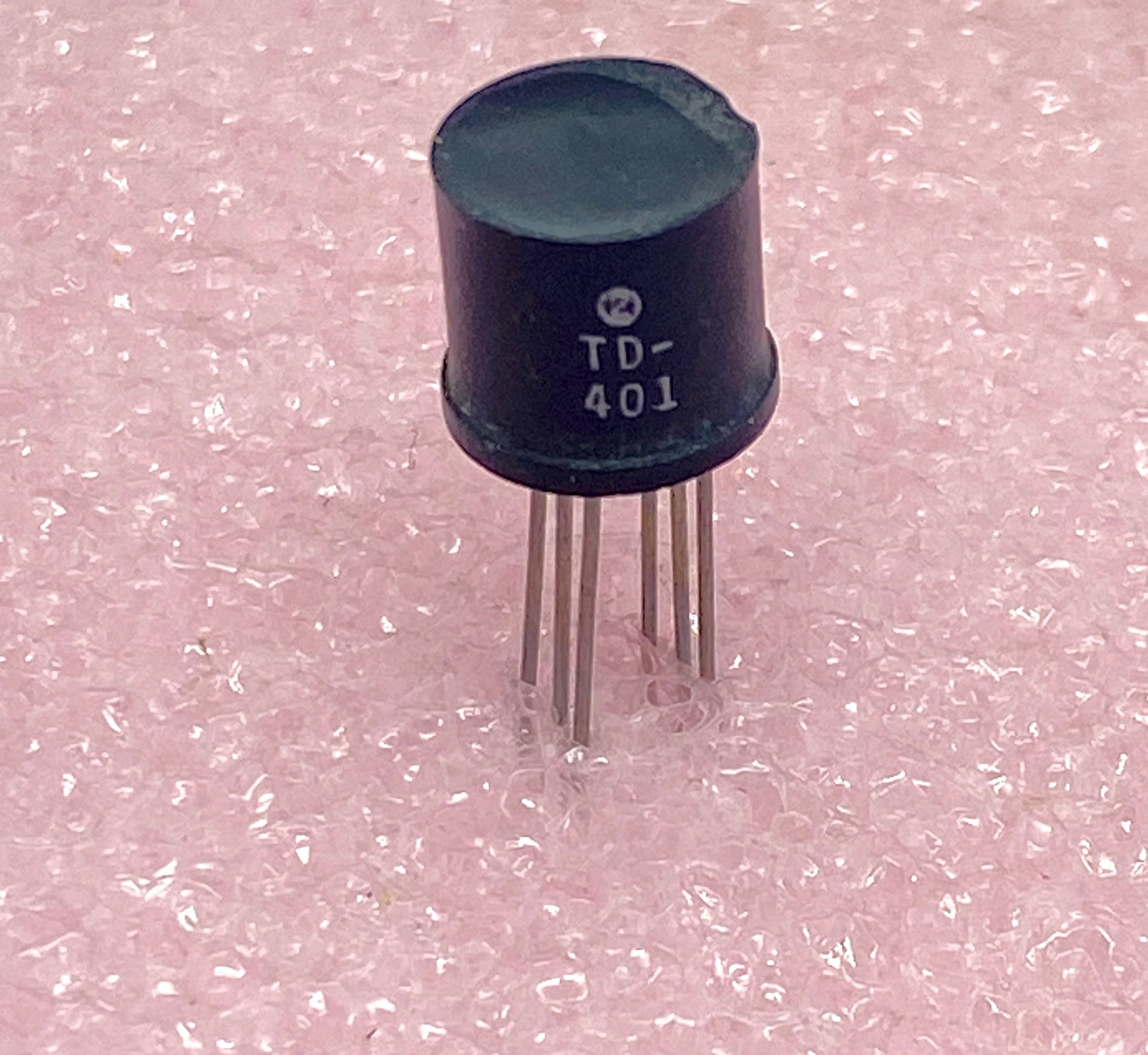 Sprague TD401 Dual Transistor New Old Stock Vintage Sprague TD401 Dual Transistor New Old Stock Vintage