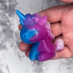 Cute Unicorn Shaped Silicone Squishy - Squeeze and Play Toy for Relaxation and Fun