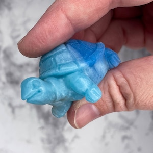 Adorable Small Turtle Squishy - Squeeze and Play Toy for Relaxation and Fun
