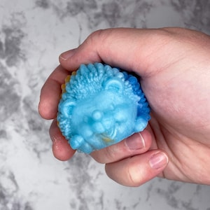 Cute Hedgehog Shaped Silicone Squishy - Squeeze and Play Toy for Relaxation and Fun