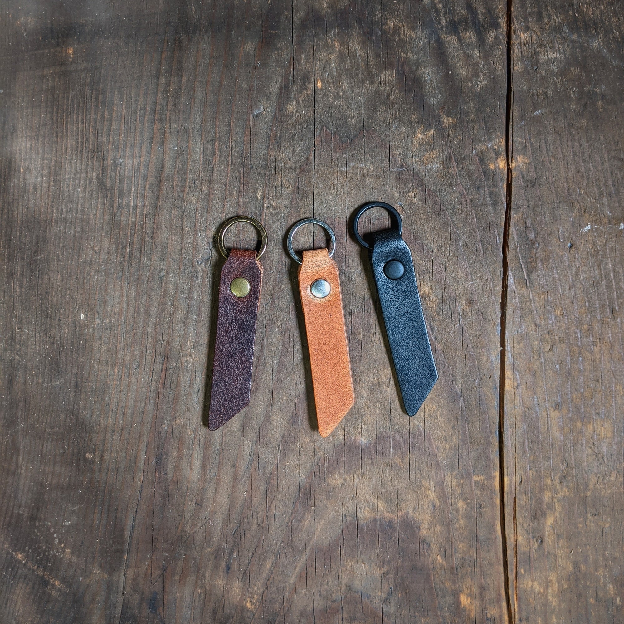 CaliberLeather Hemlock Mini Japanese Fish Hook - Personalized Keychain - Leather Tag and Brass Key Ring