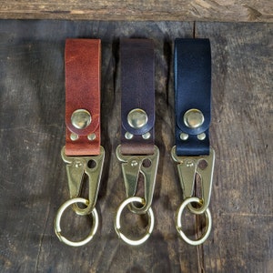 Bear Mountain - Lever Snap Keychain - Leather belt loop with snap closure