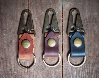 Tactical Sling Clip Leather Keychain | Full-Grain Horween Dublin & Solid Brass Snap Key Fob | Free Custom Stamping