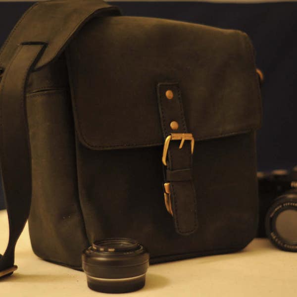 Bolso cámara - borsa fotografica con mano
