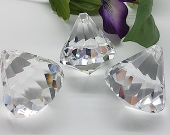 Clear Crystal Diamond Ball Suncatcher Spheres,  20mm 30mm 40mm for making suncatchers, chandelier repair prisms, rainbow sun catcher