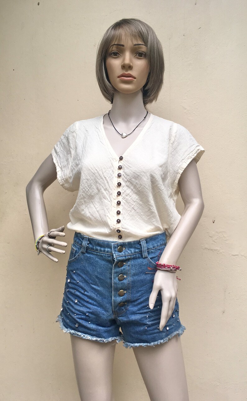 Cotton Button-Down Top in CREAM Weightless Natural Fiber Breathable Short-Sleeve