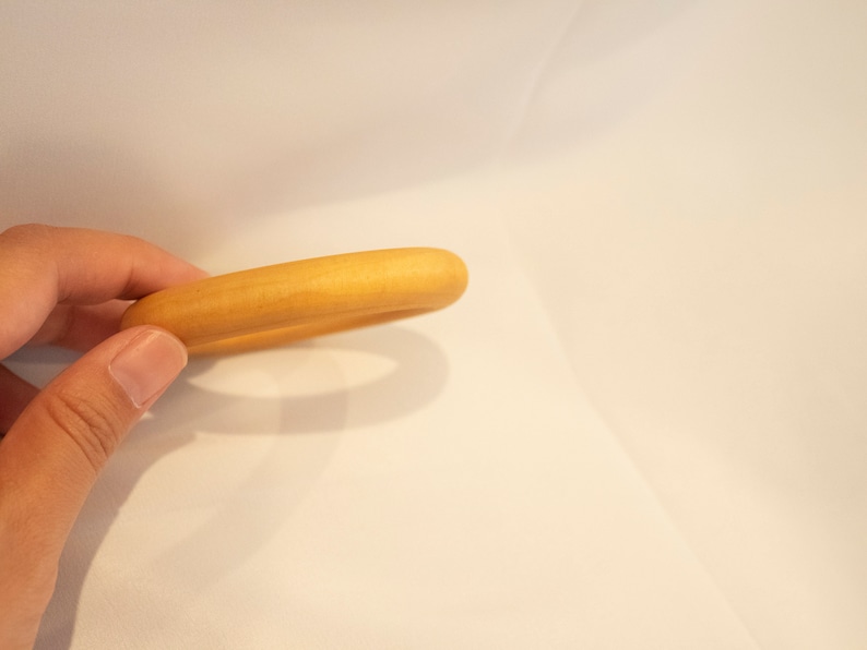 Shower beads Baby crib arm mobile Jewelry Macrame Pendant connector Teething Circle napkin 3 inches Beeswax Maple Hardwood Rings