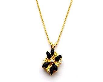 Vintage Gold Plated Faux Black Onyx Rhinestone Pendant Necklace - 18"