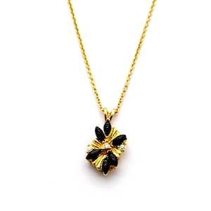 Vintage Gold Plated Faux Black Onyx Rhinestone Pendant Necklace - 18&quot;