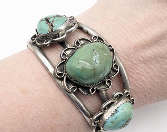 Early Sterling Silver & King Manassa Green Turquoise Navajo Cuff Bracelet - 1.6 oz