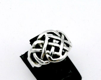 Vintage Sterling Silver Celtic Knot Statement Ring - Size 3.75
