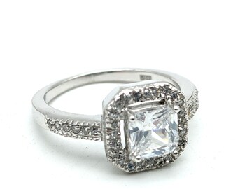 Vintage Sterling Silver and CZ Solitaire Ring Signed S&C - Size 6