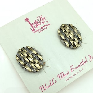 Vintage Signed Judy Lee Antiqued Gold Tone Clip Earrings