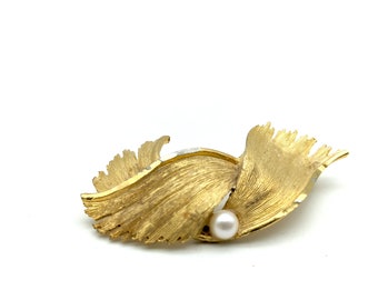 Signed BSK Gold Tone & Faux Pearl Wave Brooch
