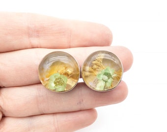 Vintage Mexico Sterling Silver Real Flowers in Lucite Clip On Earrings - 7/8"