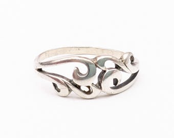 Vintage Sterling Silver Swirled Wave Ring - Size 7