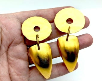 Signed Roz Balkin Hammered Gold Plated Modernist Dangle Earrings - 3"