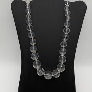 1960s Clear Faceted & Smooth Lucite Bead Graduated Necklace 31 image 1