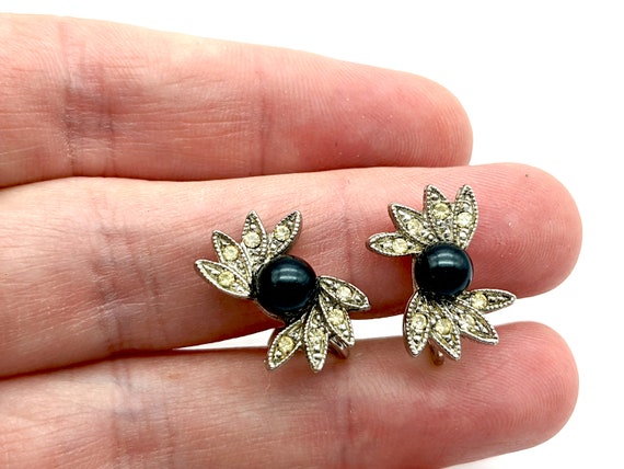 Signed Hobe Black Faux Pearl & Rhinestone Silver Tone Clip  