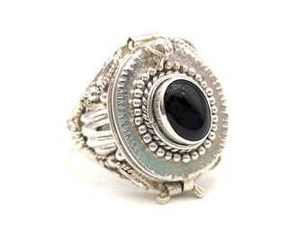 Vintage Sterling Silver & Black Onyx Poison Ring or Locket Ring - Size 8