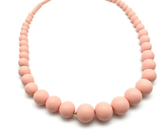 Vintage 1980s Monet Peachy-Pink Graduated Bead Necklace - 28"