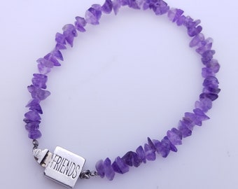 Vintage Sterling Silver & Amethyst Chip Bead "Friends" Bracelet - 7.5"