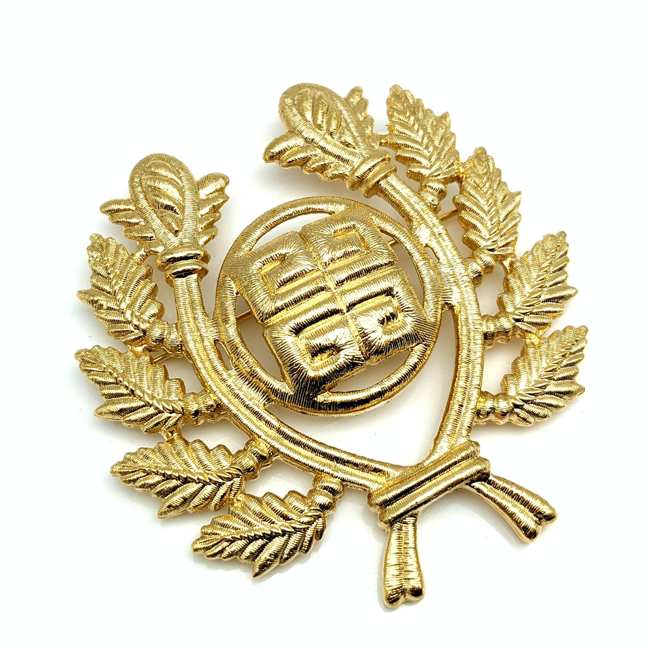 EMBLEM 110ジャンパルンゴールド Mint Givenchy 4g's Logo Laurel Leaves Brooch - 2.75