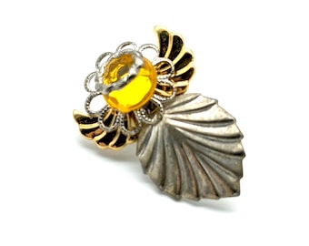 Antiqued Silver Tone Angel With Rhinestone Citrine Center Tie Tack / Lapel Pin
