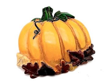 Vintage Resin Pumpkin & Fall Leaves Halloween Brooch - 2.5"