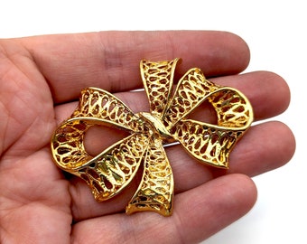 Elegant Vintage Gold-Tone Filigree Bow Brooch Signe AAI - 2 3/8"