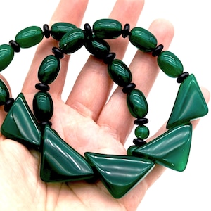 Avon Green & Black Lucite Necklace - Art Deco Color Waves